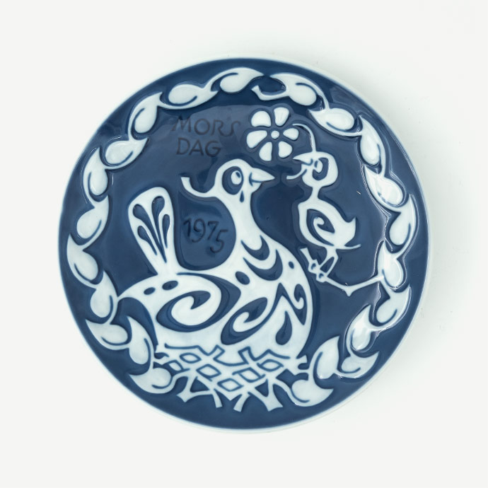 royal copenhagen mors dag koleksiyon tabağı için detaylı bilgi göster royal copenhagen mors dag koleksiyon tabağı resmi