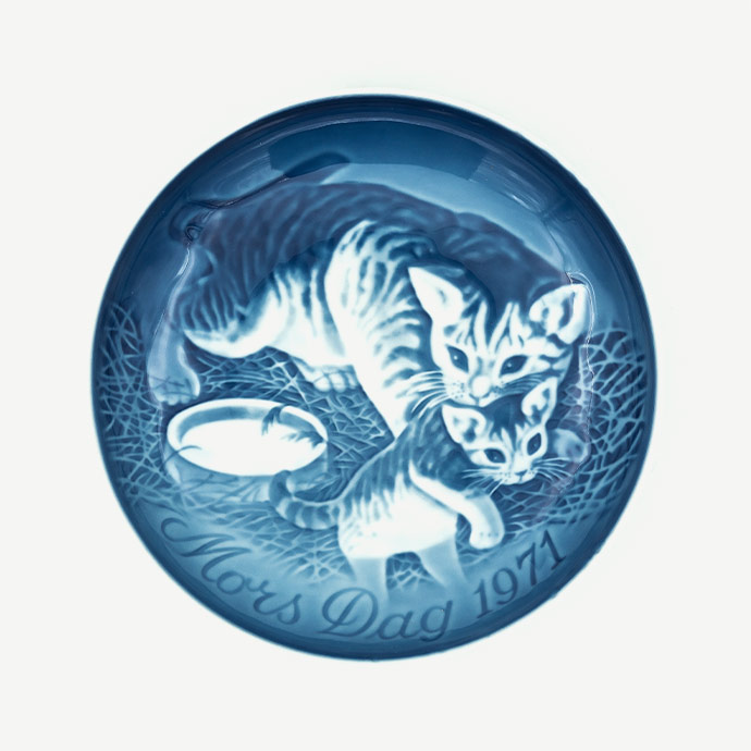 royal copenhagen mors dag koleksiyon tabağı 8000/9371 için detaylı bilgi göster royal copenhagen mors dag koleksiyon tabağı 8000/9371 resmi