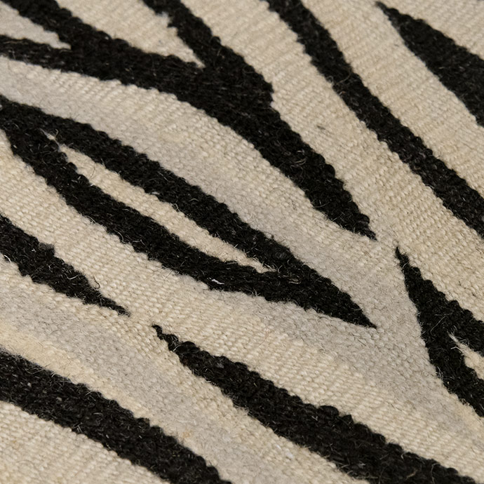 dalgalı el dokuması kilim 2,15 m2 için detaylı bilgi göster dalgalı el dokuması kilim 2,15 m2 resmi