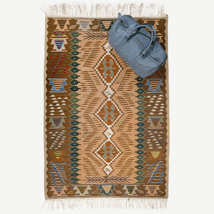 yapraklı el dokuması kilim 1,97 m2 için detaylı bilgi göster yapraklı el dokuması kilim 1,97 m2 resmi