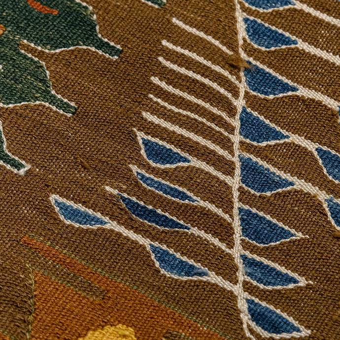 yapraklı el dokuması kilim 1,97 m2 için detaylı bilgi göster yapraklı el dokuması kilim 1,97 m2 resmi