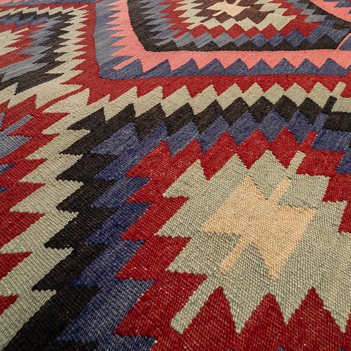 vintage denizli el dokuması kilim 5,18 m2 için detaylı bilgi göster vintage denizli el dokuması kilim 5,18 m2 resmi