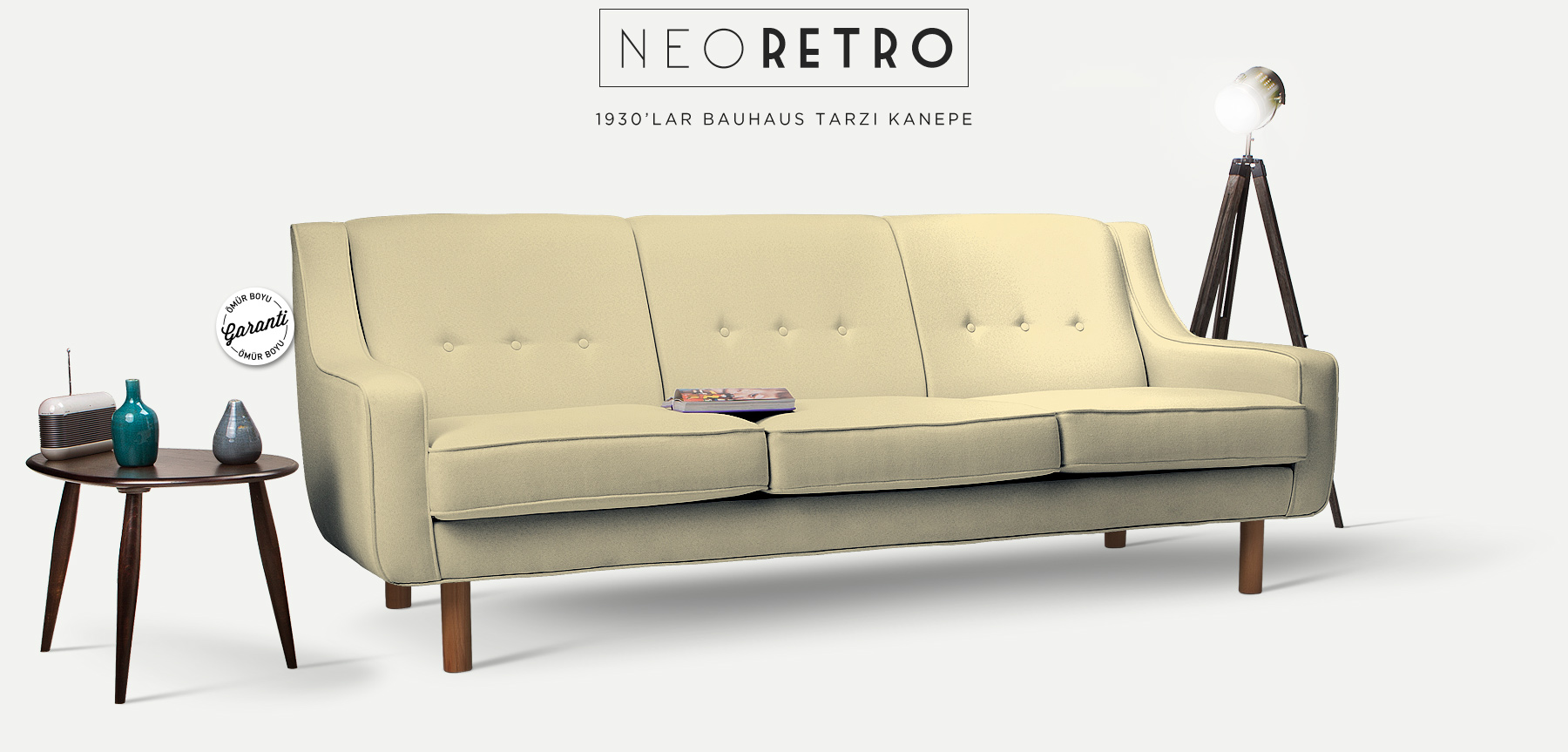 Neoretro™ Üçlü Bej Kanepe'in resmi
