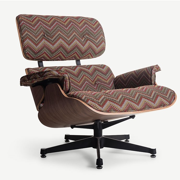 eames lounge chair'in resmi