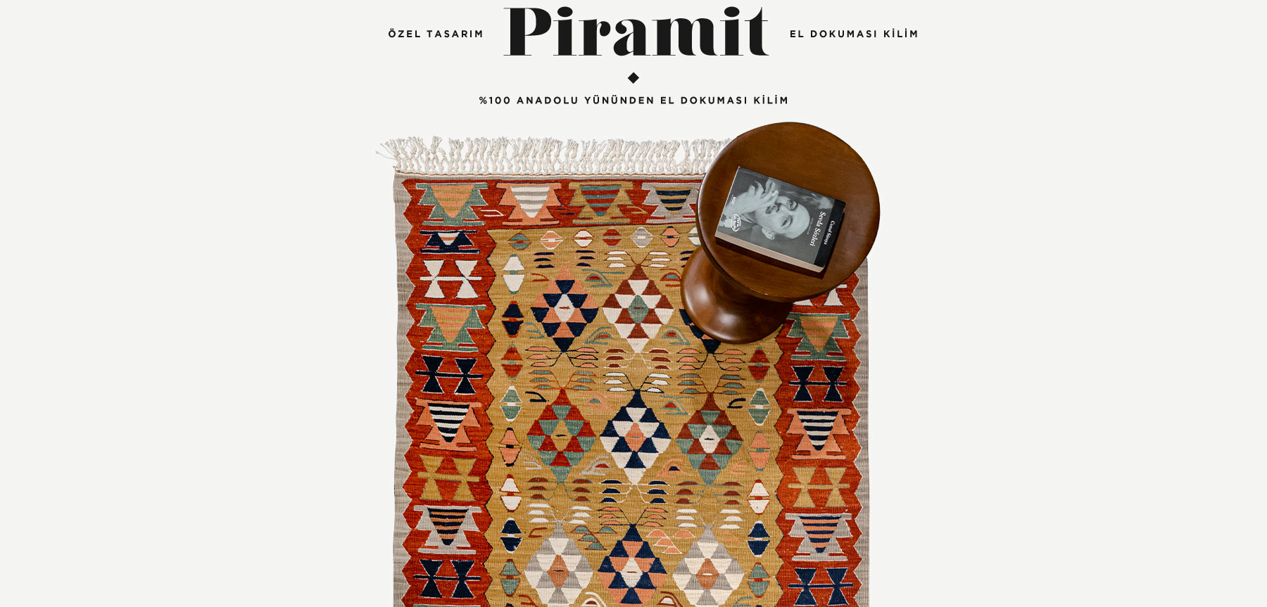 piramit el dokuması kilim 2,12 m2'in resmi