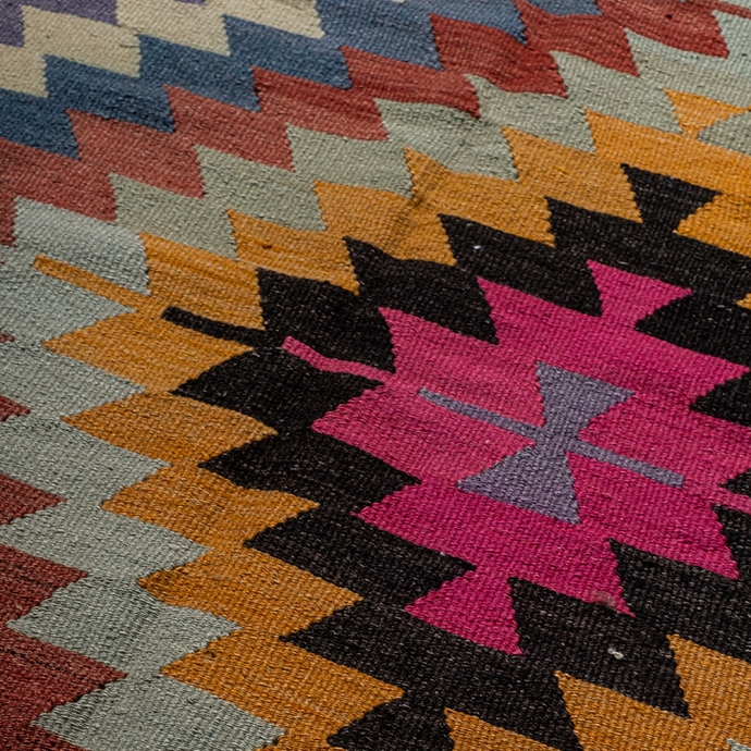 vintage antalya el dokuması kilim 4,75 m2'in resmi