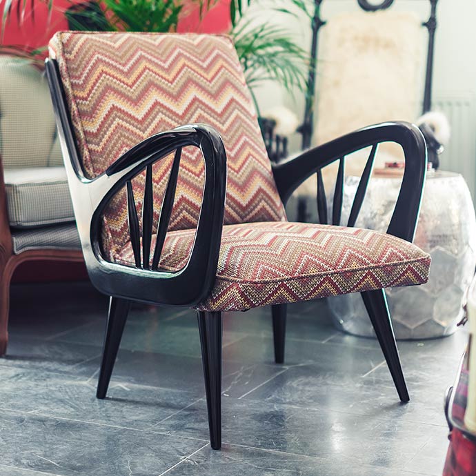 retroman retro berjer resmi