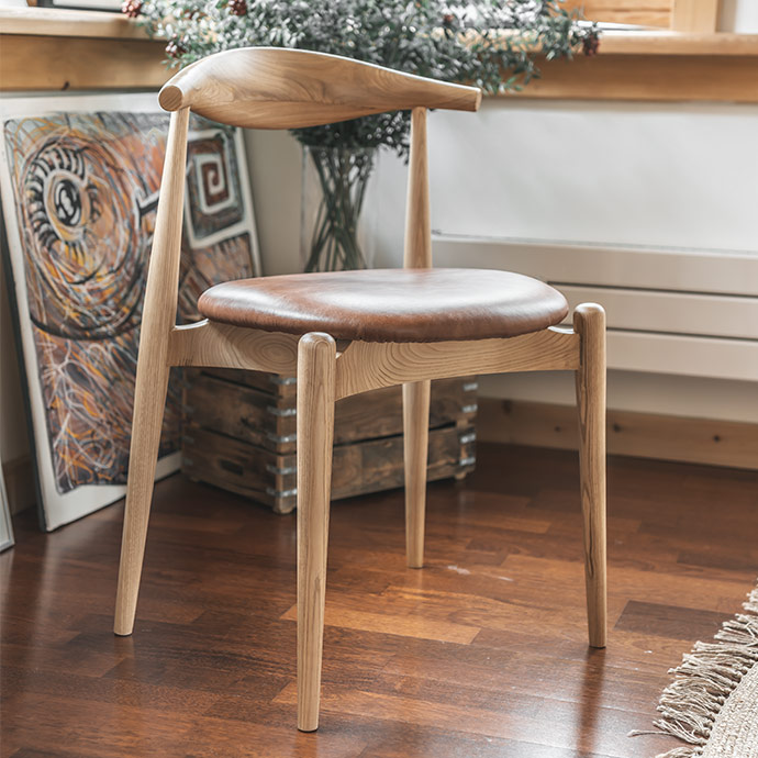 ch20 elbow chair sandalye