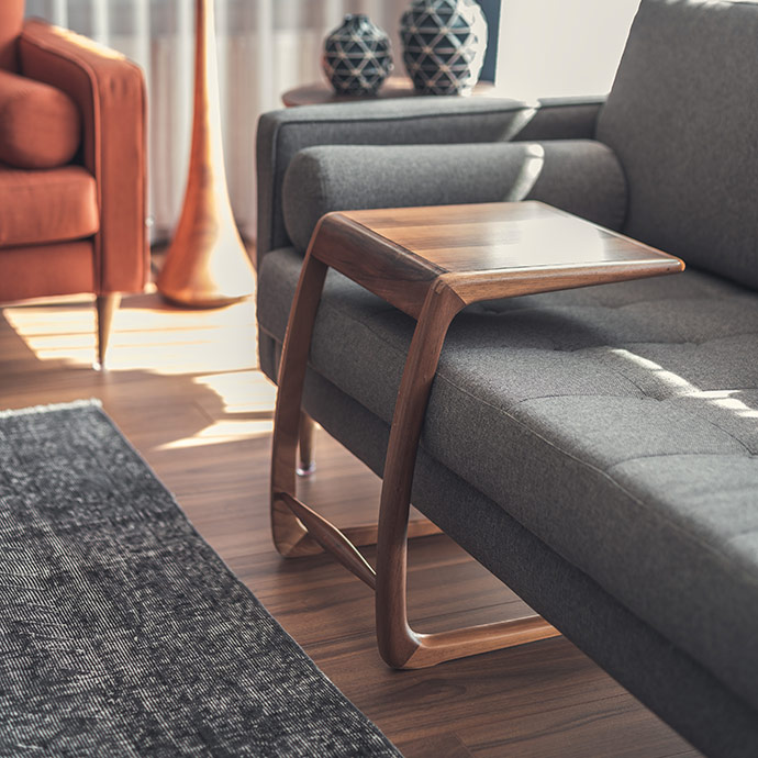 junior xl midcentury c sehpa resmi