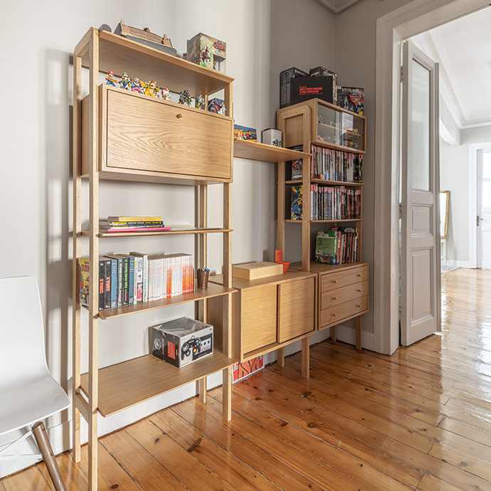 bloq midcentury 3'lü kitaplık resmi